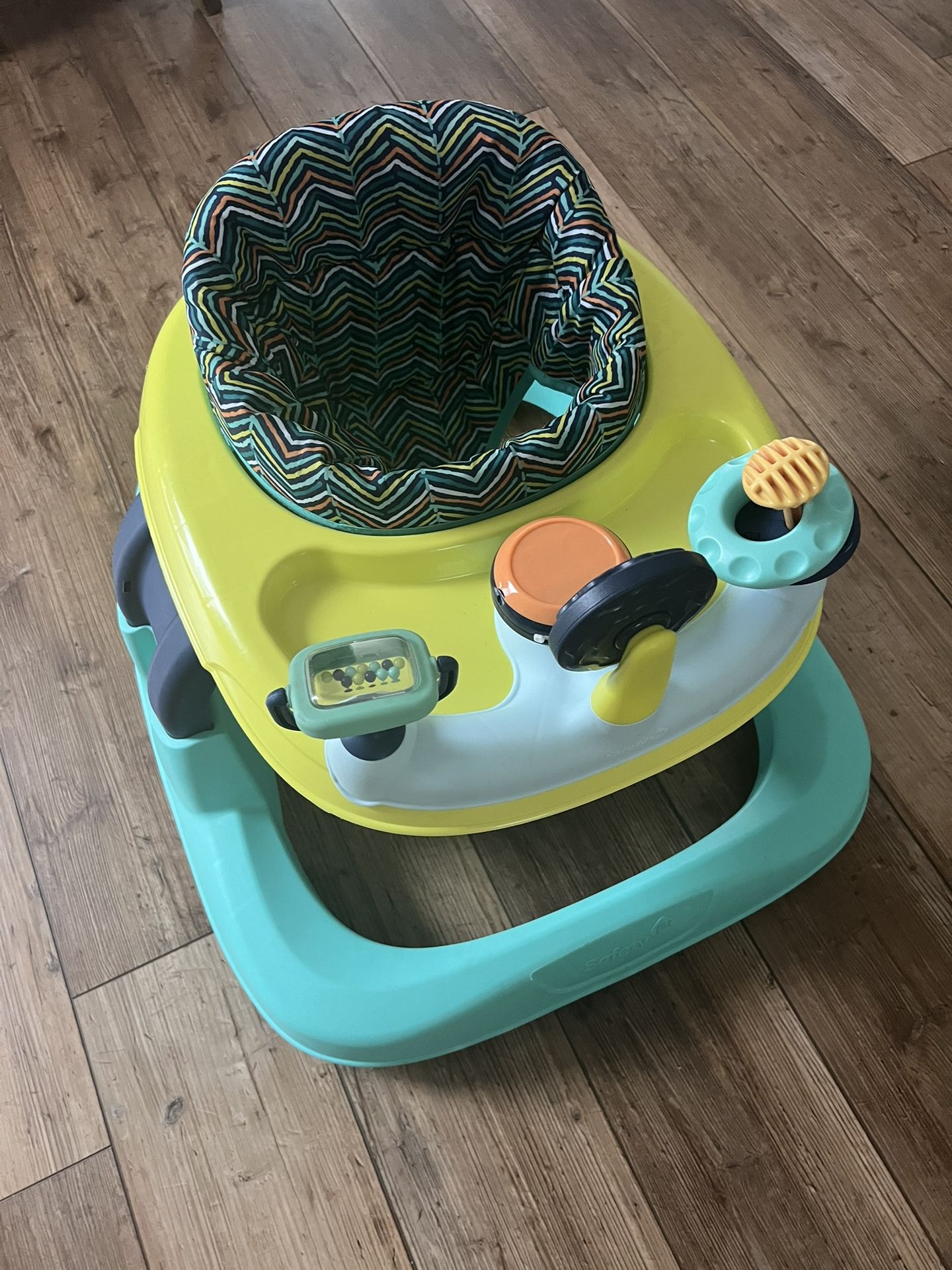 Baby Walker Safety 1st