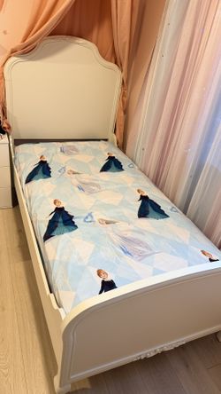 twin bed with mattress