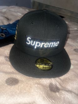 Supreme hat size 7 1/2