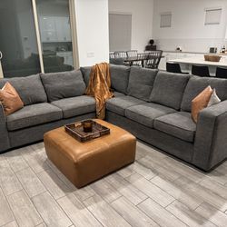 Sectional Comfy Couch Sofa (Delivery Available)