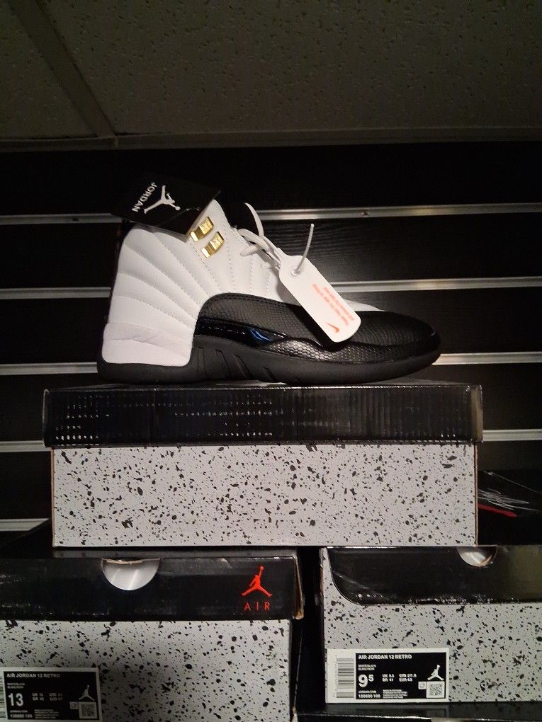 Air Jordan 12 Retro