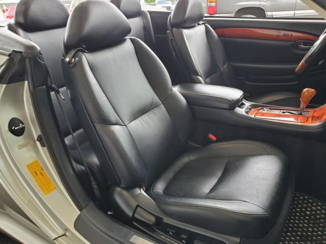 2002 Lexus SC 430