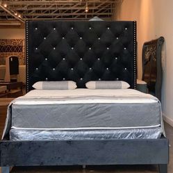 Brand New Black King Size 6foot Tall Bed Frame With New Mattress/Fast Delivery 