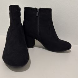 Black Suede Women’s Boots