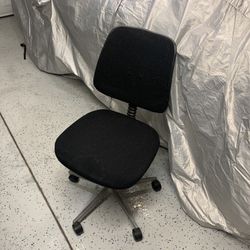 Adjustable Swivel Chair