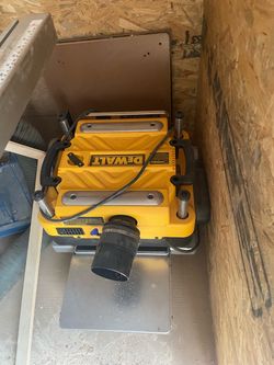 DeWalt 13”  Thickness Planer