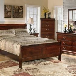 ✪ BROWN 5PC.- DRESSER MIRROR CHEST QUEEN SLEIGH BED ✪

