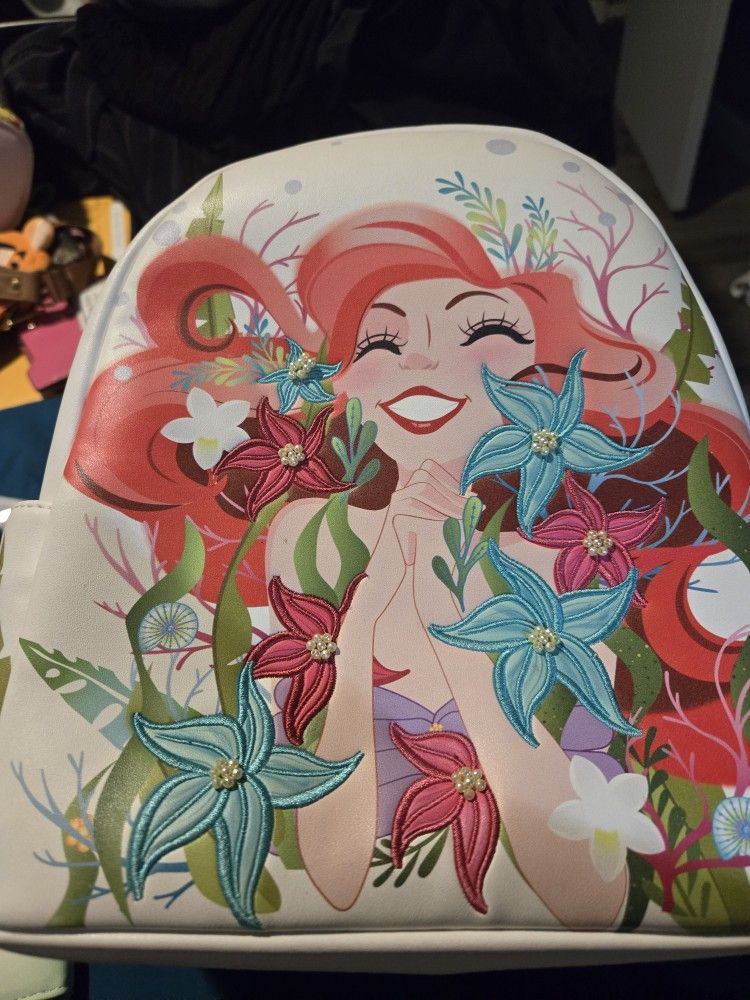 Loungefly Bags And Wallets