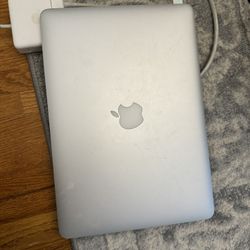 MacBook Air 13 Inch - 2015