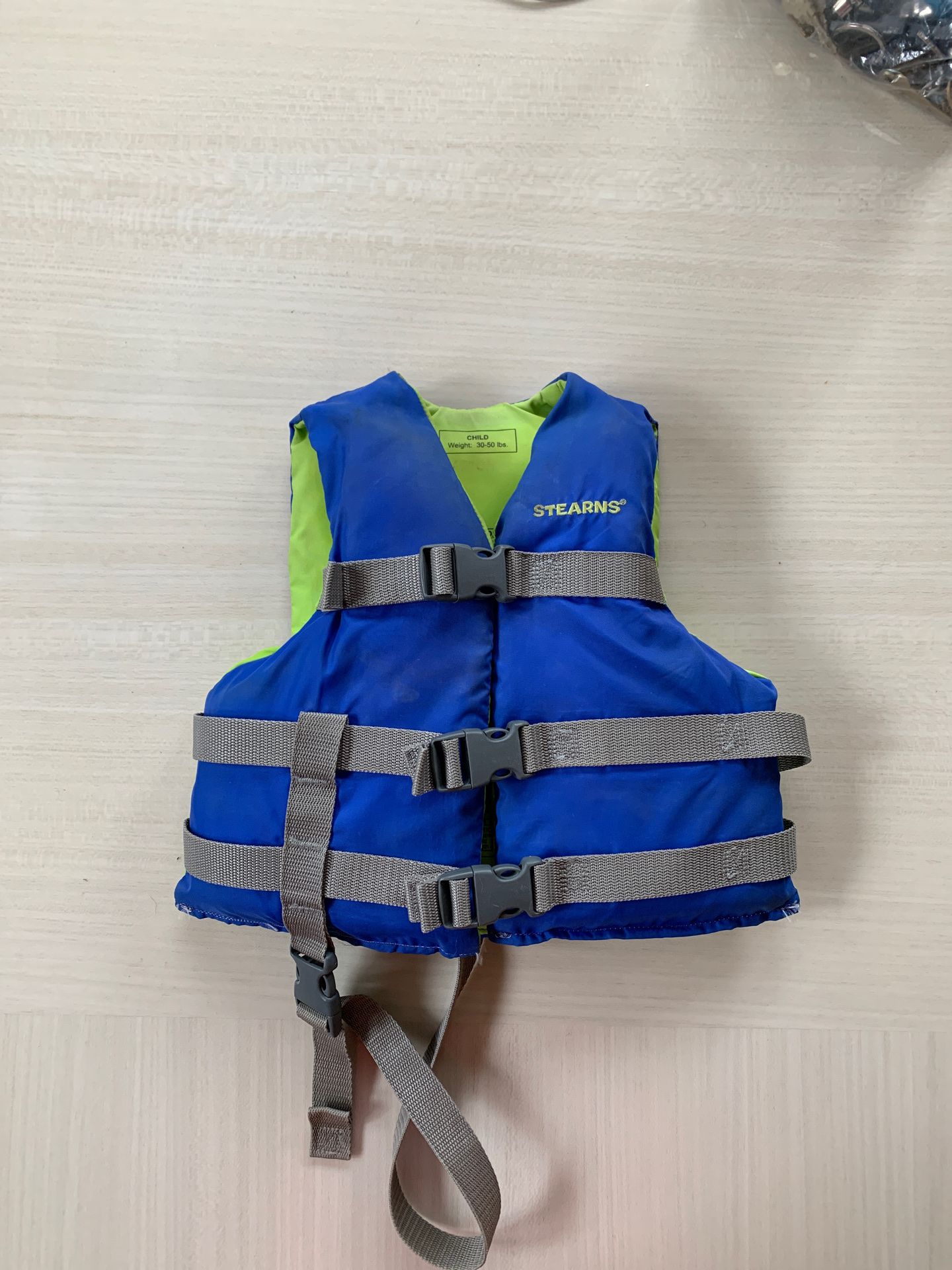 Life vest for child 30-50 lbs