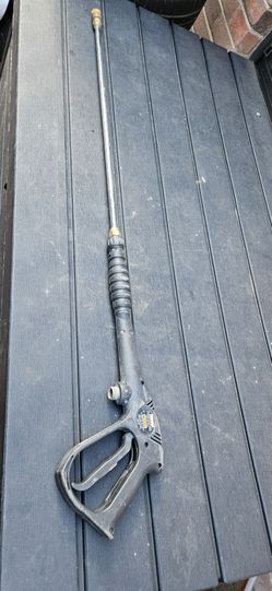 Water pressure gun