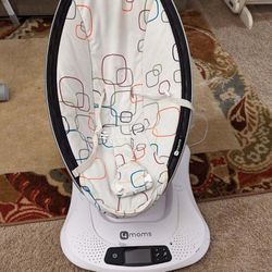 Mamaroo 4moms