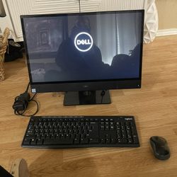 Dell Desktop 22in Touchscreen All In One