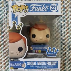 Social Media Freddy (3.0) - Funko Pop #221