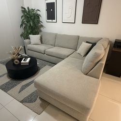 City Furniture Sofa 