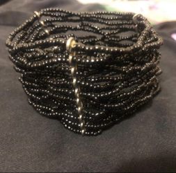 Thick Black Beaded Stretch Bracelet 
