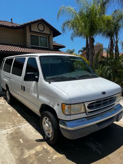 1998 Ford Club Wagon