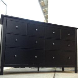 Beautiful IKEA  Dresser  . Great  Condition 👍 8  Perfectly  Working    Drawers . SOLID  WOOD!!( Tall 38" Long 63" Deep 19.5")