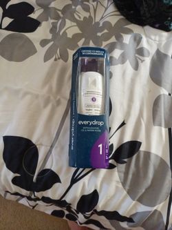 Refrigerator ice And Water Filter