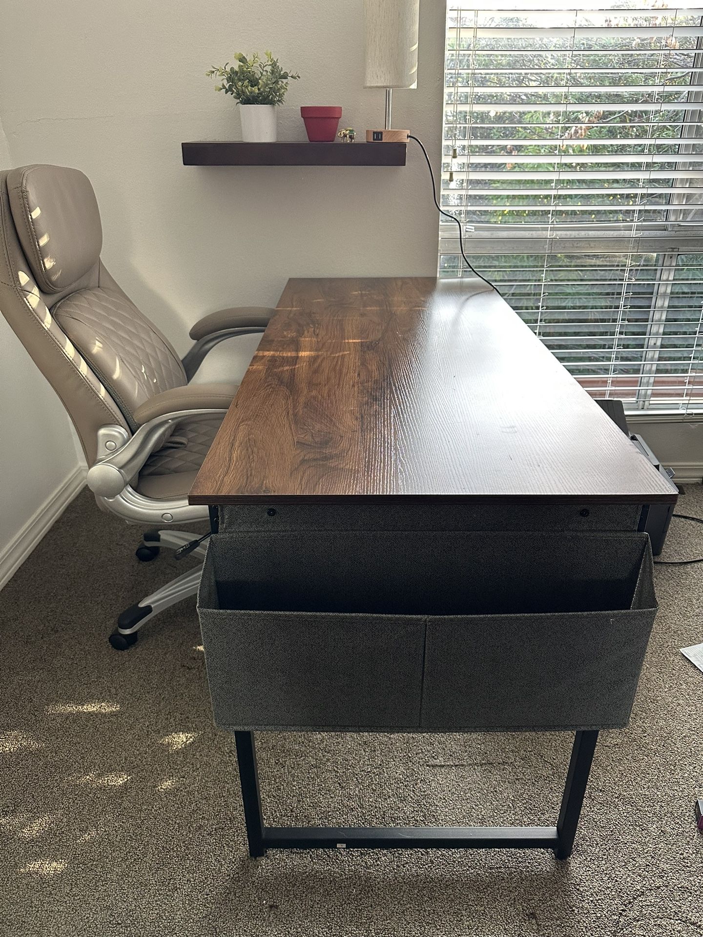 Like New - Deep Brown Wood Finish Desk With Pocket