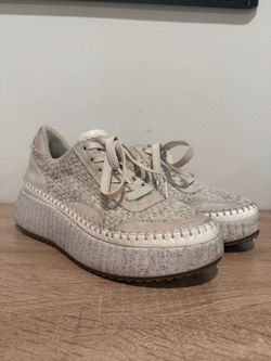 Linen sneakers