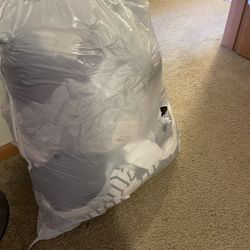 Women’s Clothes 
