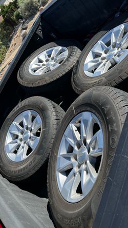 OEM rims and tires for Chevy Silverado