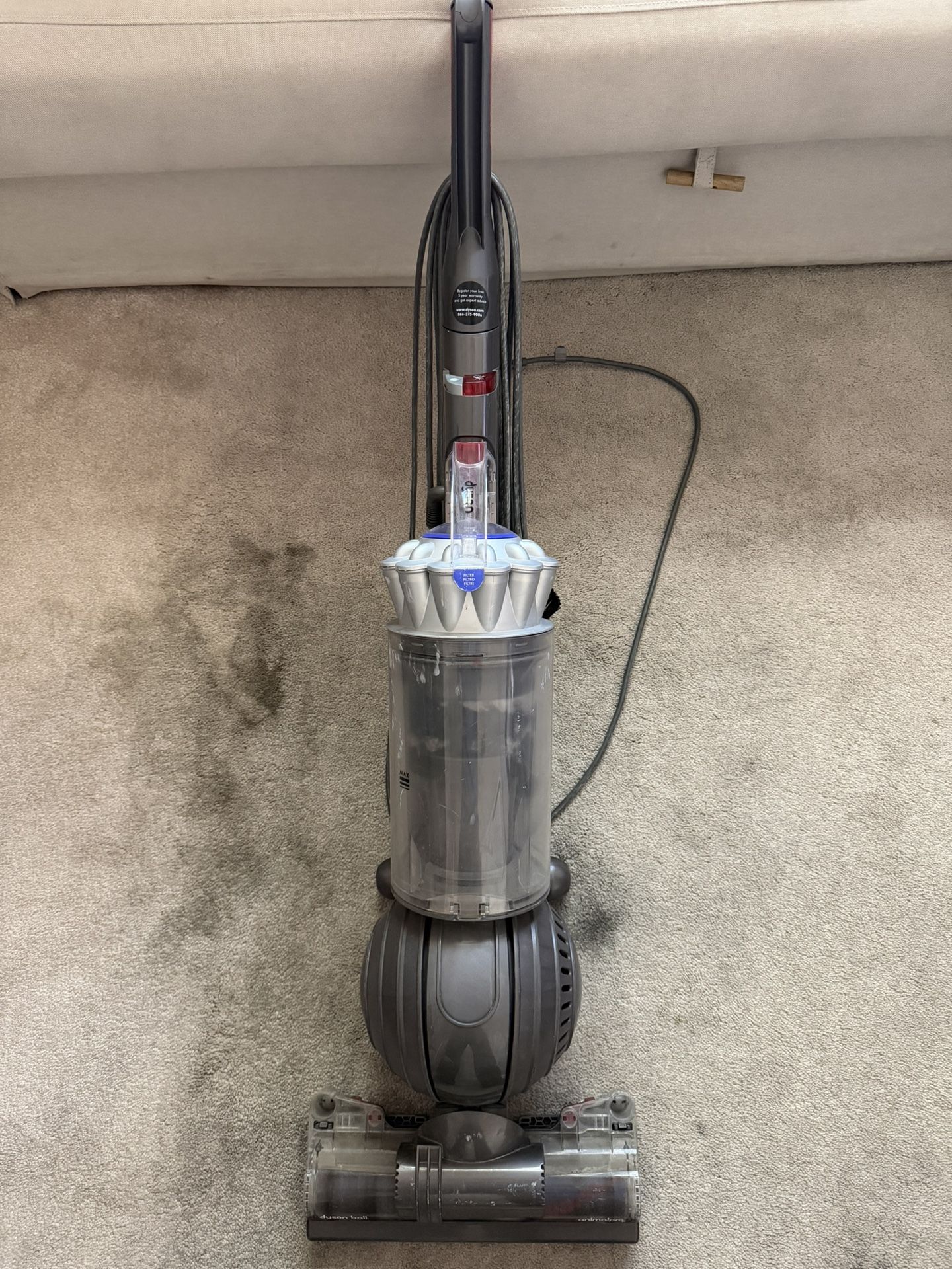 Dyson Animal 3 Upright Vaccum