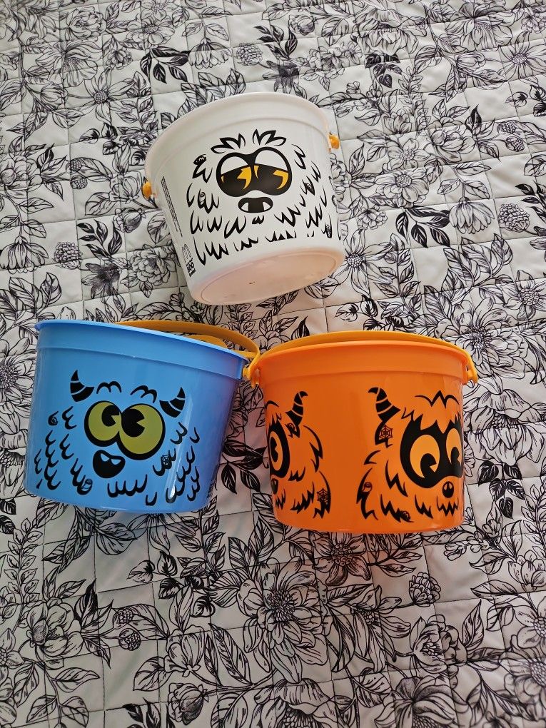 Boo Buckets