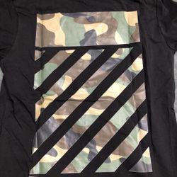 Black Off White Tee. S,m,l