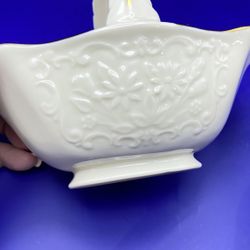 LENOX Sans Souci Collection Basket Candy Dish Hand Decorated with 24K Gold Made in the USA