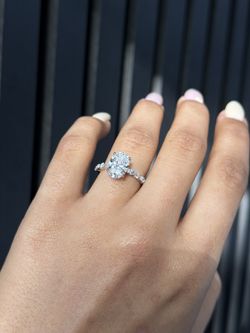 Oval White Gold Engagement Ring 