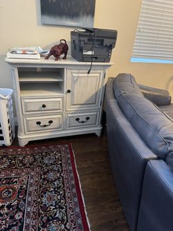 Entertainment Unit