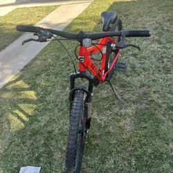 Genesis Mountain Bike