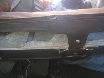 Violin case