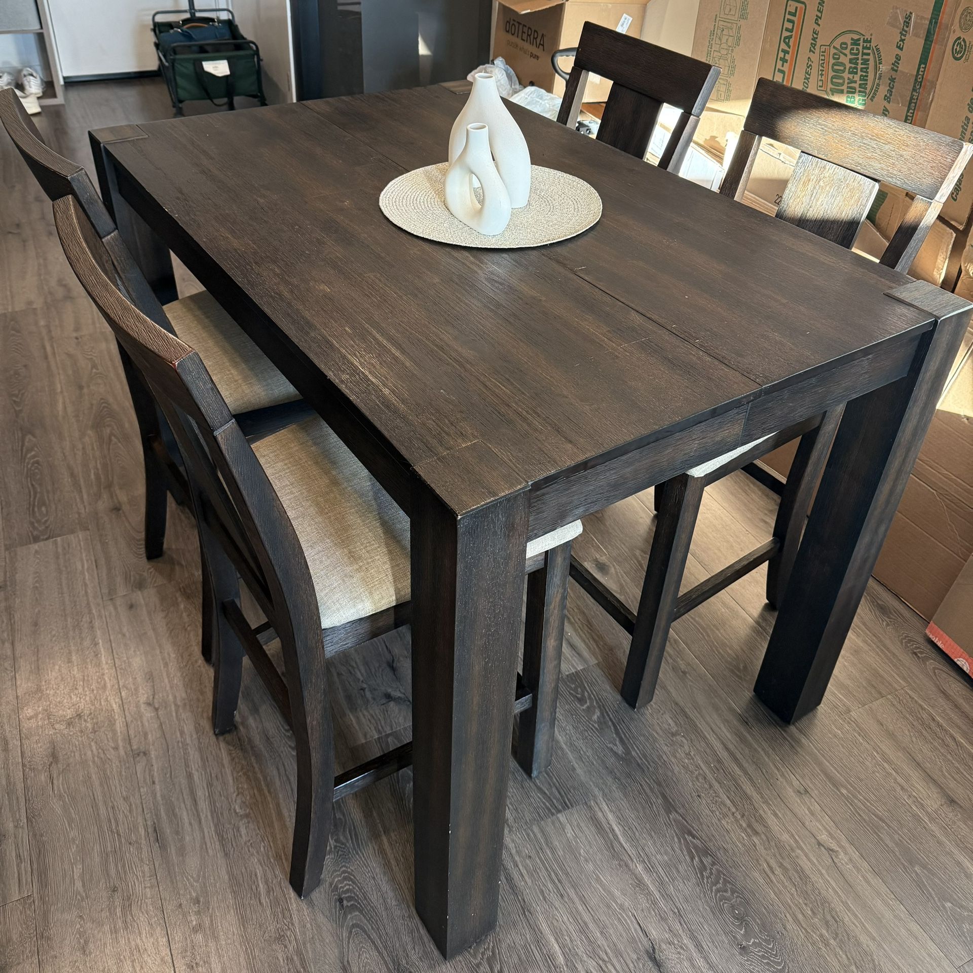 54''-70.9'' Extendable Dining Room Table for 4-8