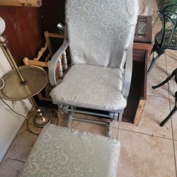 Rocking Chair And Foot Rest 