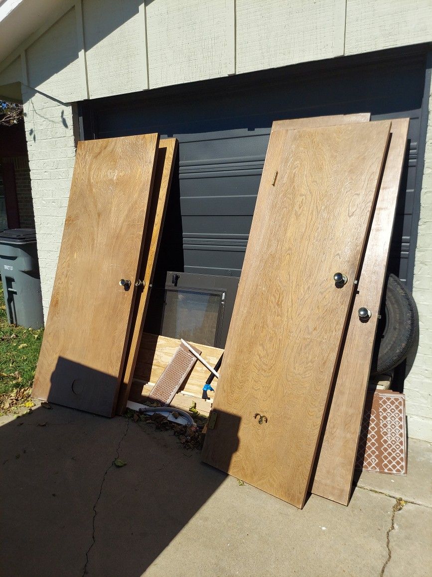 Free Interiors Doors 