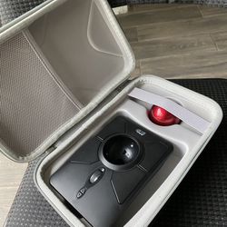 Wireless Trackball Mouse +CARRYING CASE