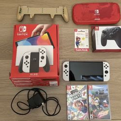 OLED 64GB Console - White BUNDLE WITH GAMES and accessories 