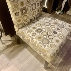 Accent Chair 