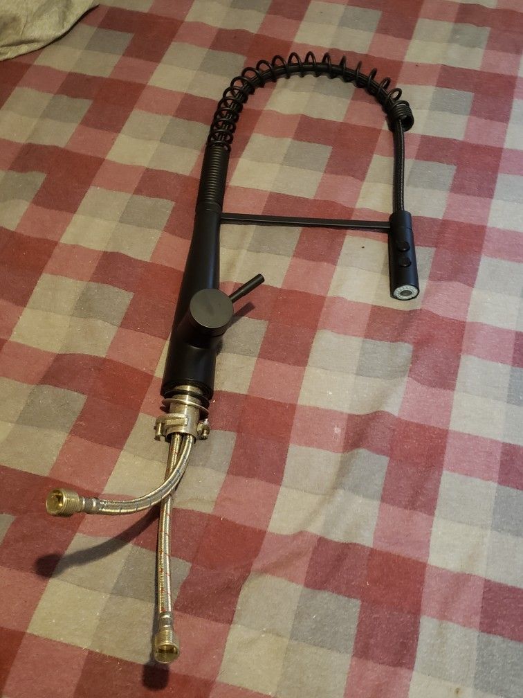 Black Kitchen Faucet