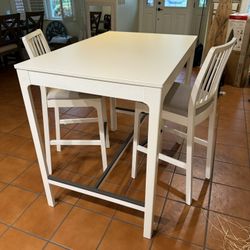 Bar Table With 2 Chairs