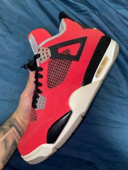 Jordan 4s