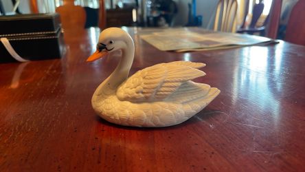 Vintage swan