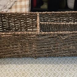 Seagrass Wicker Organizer Basket With Wood Handles