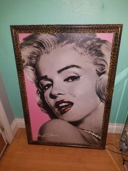 Beautiful Marilyn monroe picture..3ftx2ft large...like new!