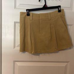 Beige Pleated Skirt