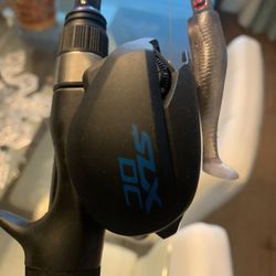 Shamano SLX DC baitcaster w/  Dobyns med/hvy fast action rod + lures + leader + braid ect 