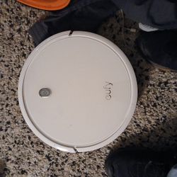 EUFY ROBOVAC 11s